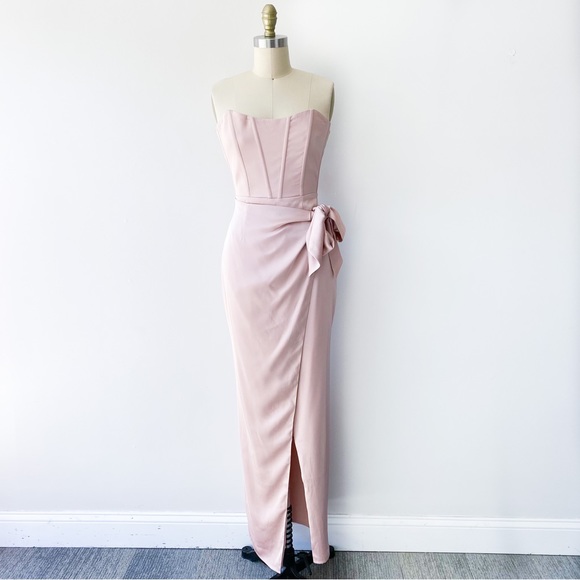 V. Chapman Dresses & Skirts - V. Chapman • June Corset Front Slit Gown • 2